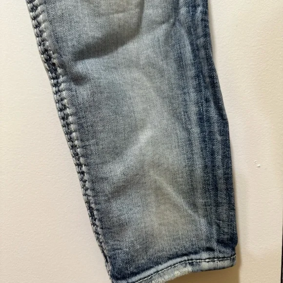 Women's Rock Revival "Ferry" Skinny Ankle Embroidered Blue Jeans Size 31 - Picture 7 of 8
